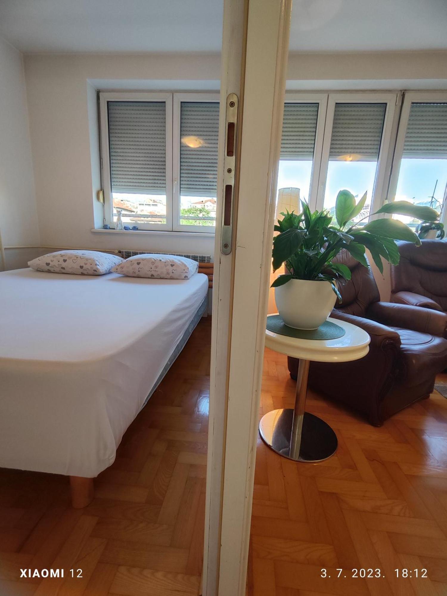 Apartament Srecko No3 Belgrad Zewnętrze zdjęcie